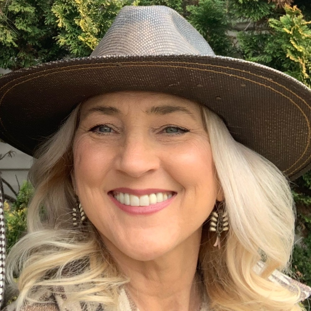 Meet your Posher, Melissa